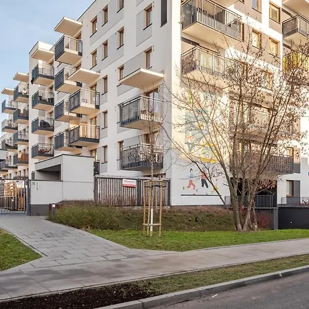 Apartman Cosy With A Comfy Work Space - Book It