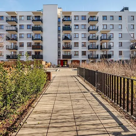 Cosy With A Comfy Work Space - Book It Apartman Varsó